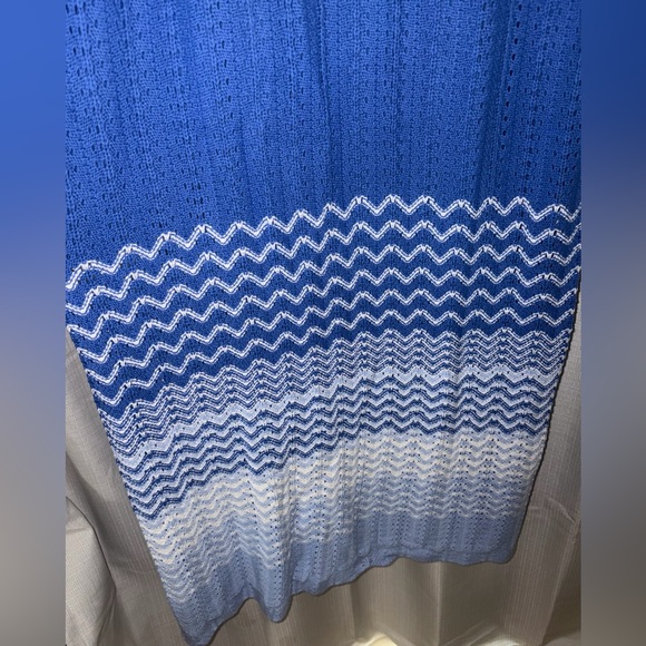 Lane Bryant Sleeveless Scoop-Neck Midi Sweater Dress - Picture 3 of 5